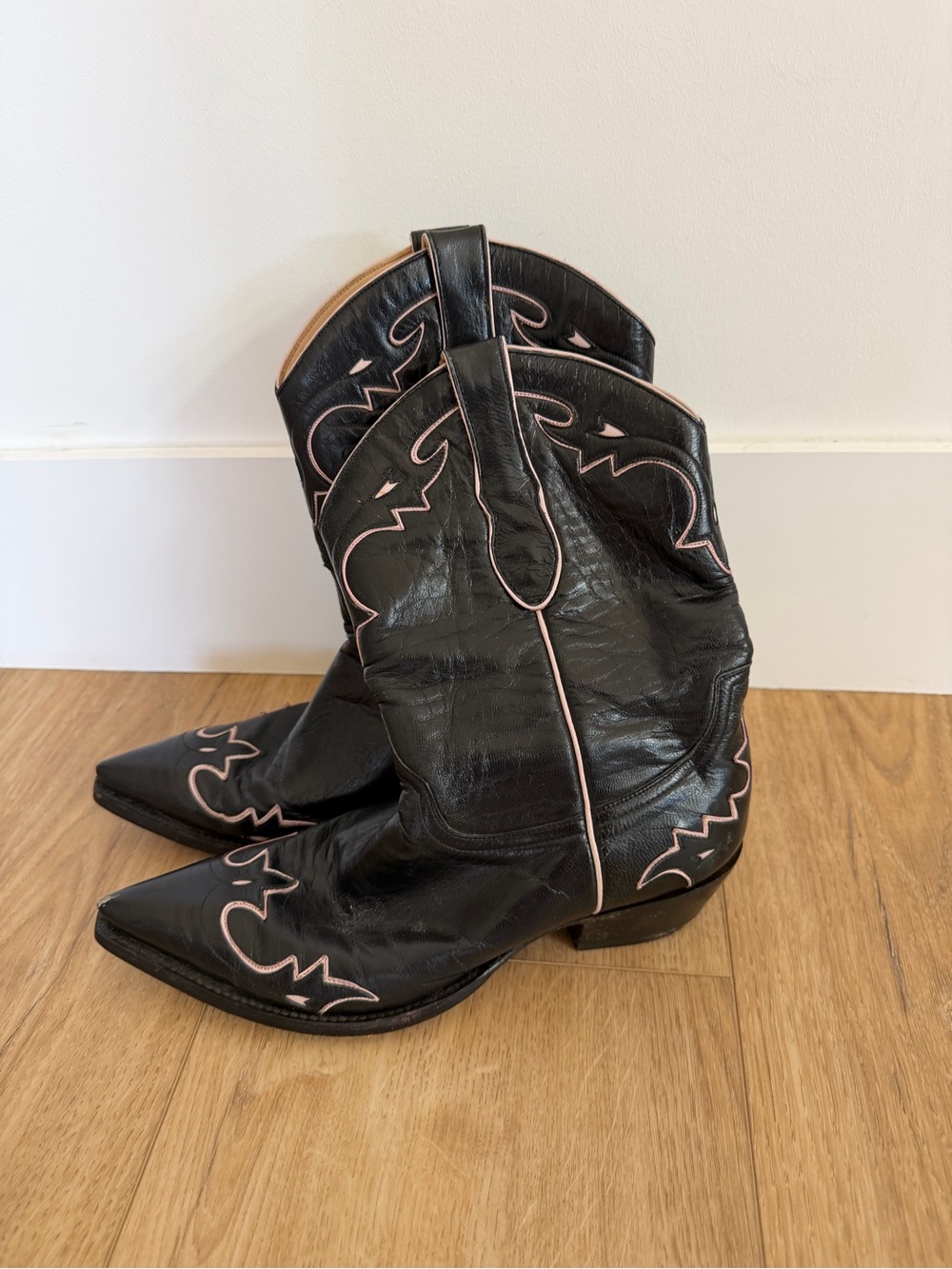 Old Gringo Black Western Boots with Pink Trim